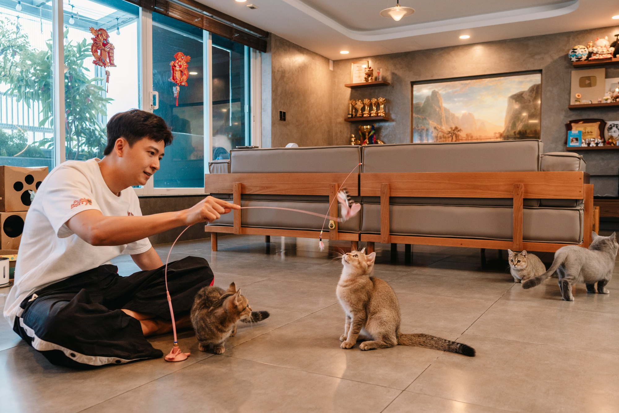 Dàn "nam thần Vbiz" không chỉ đẹp trai mà còn sở hữu cơ ngơi đáng mơ ước: Người ở biệt thự 40 tỷ, người chọn sống tối giản - Ảnh 56.