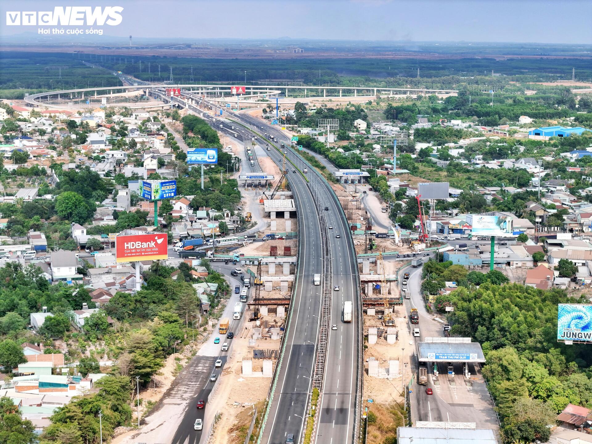 Cận cảnh cao tốc TP.HCM - Long Thành sau hơn nửa năm thi công mở rộng- Ảnh 5.