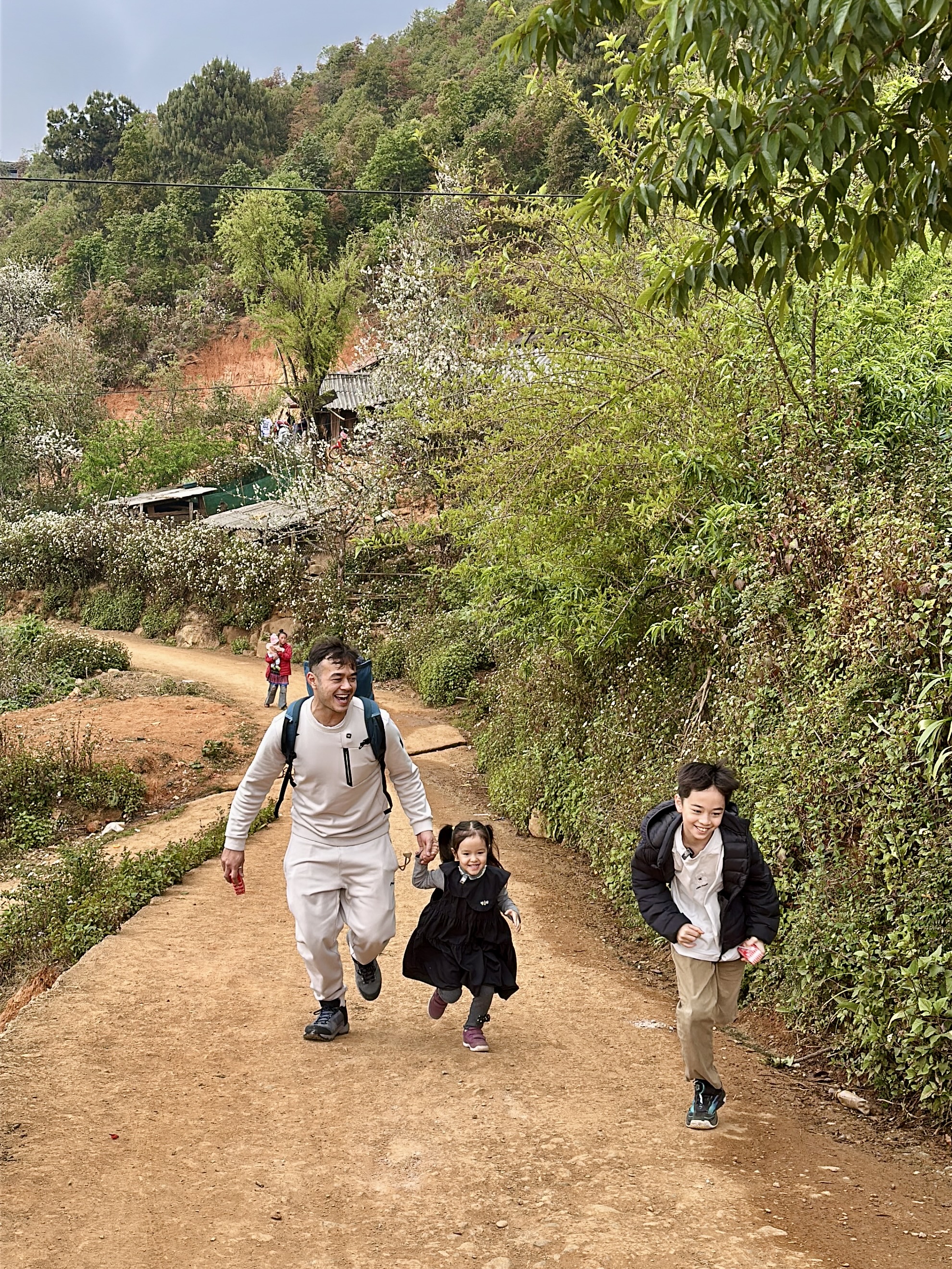 Ông bố người Đức gốc Việt: Không ép con chạm đỉnh, để con học từ chính lựa chọn của mình- Ảnh 1.