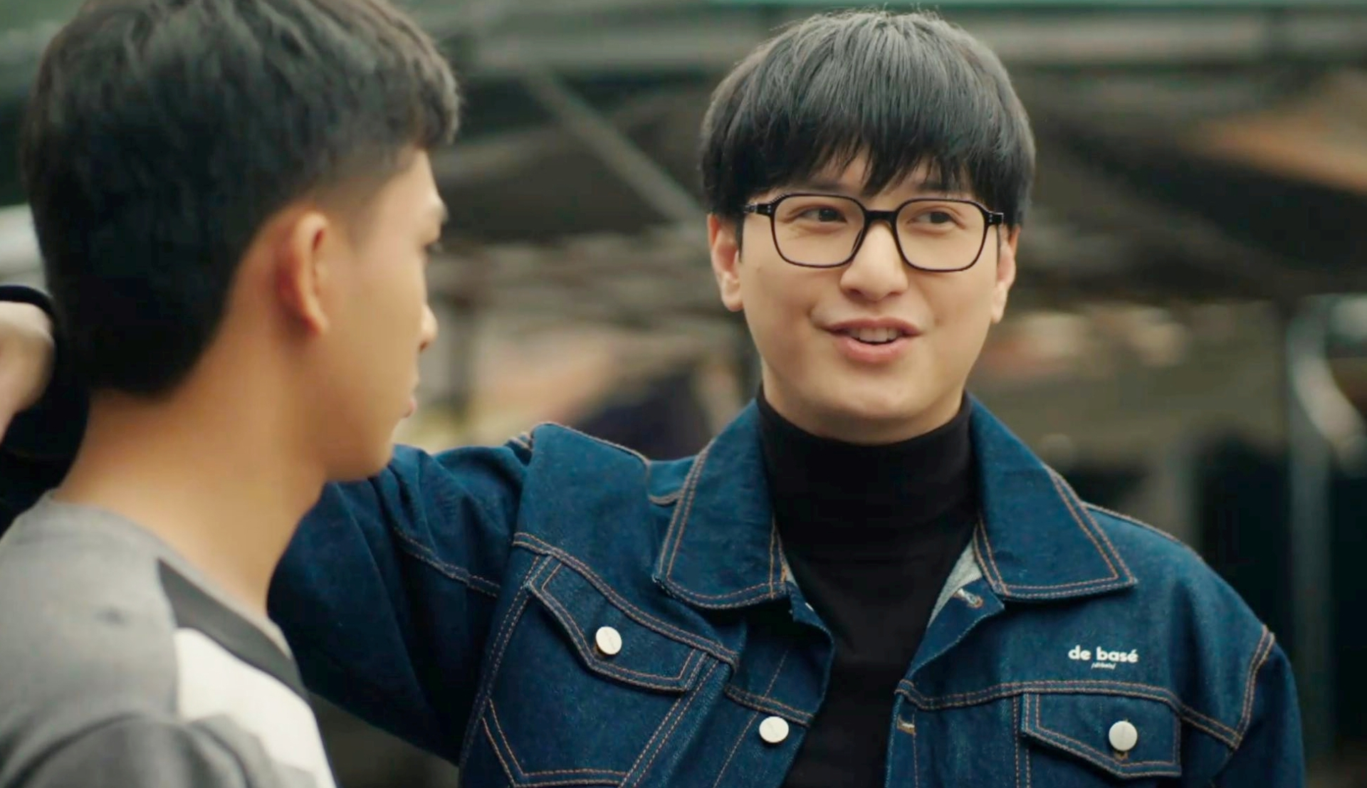 Đôi mắt trợn trừng đáng sợ của Huỳnh Anh- Ảnh 4.