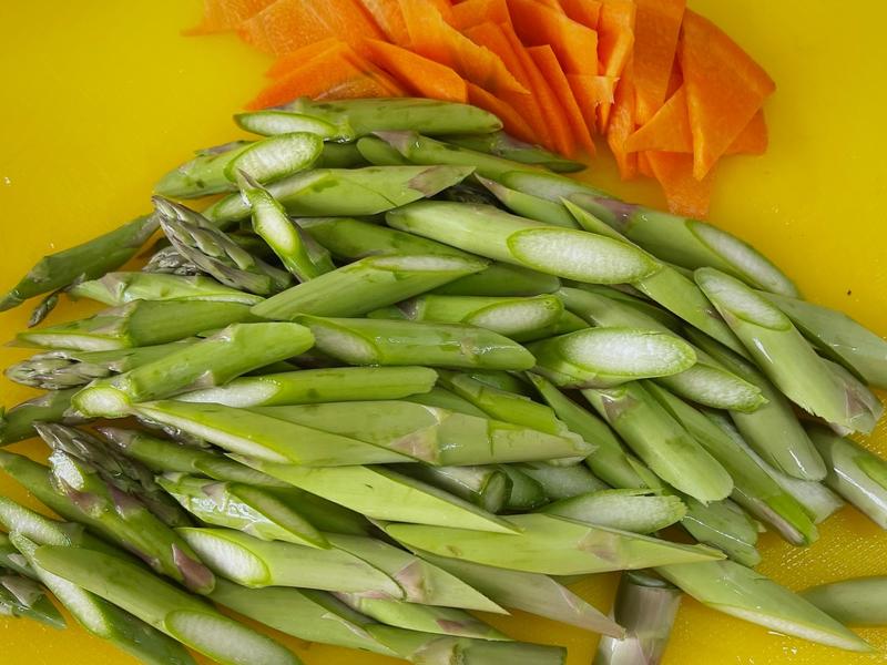 Đây là 4 món ăn "giàu canxi số 1" nên ăn nhiều vào mùa xuân: Nấu cực dễ lại tốt cho xương khớp và phát triển chiều cao- Ảnh 3.