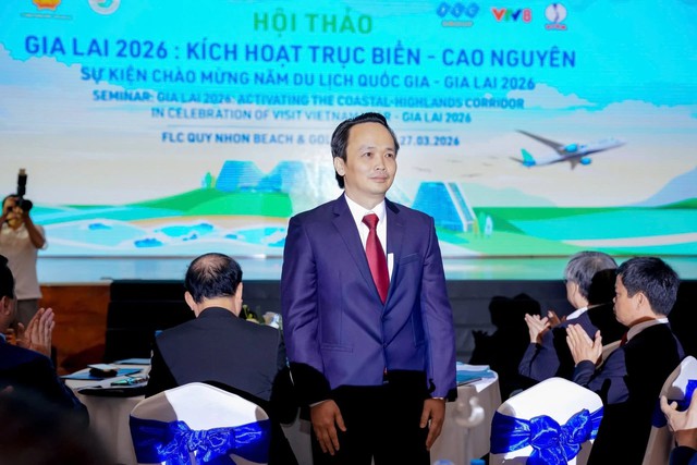 Ngay sau khi chủ tịch Trịnh Văn Quyết tái xuất, FLC Group tính đầu tư 150.000 tỷ đồng vào tỉnh rộng thứ 2 Việt Nam, phát triển sân bay, logistics, khu đô thị…- Ảnh 1.
