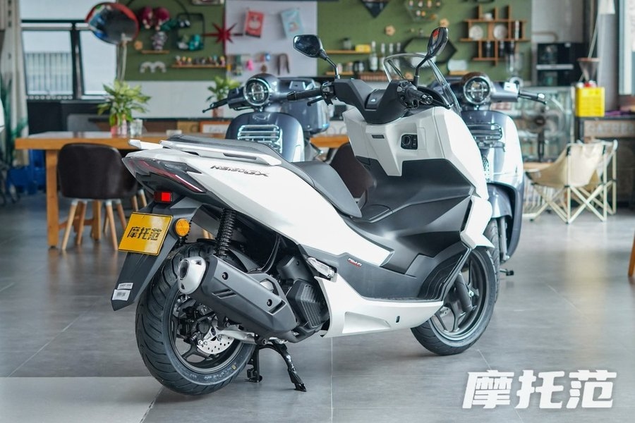 Mẫu xe tay ga giá rẻ của Honda gây chú ý, tiết kiệm đến mức khó tin khiến người dùng bất ngờ khi trải nghiệm thực tế - Ảnh 3.