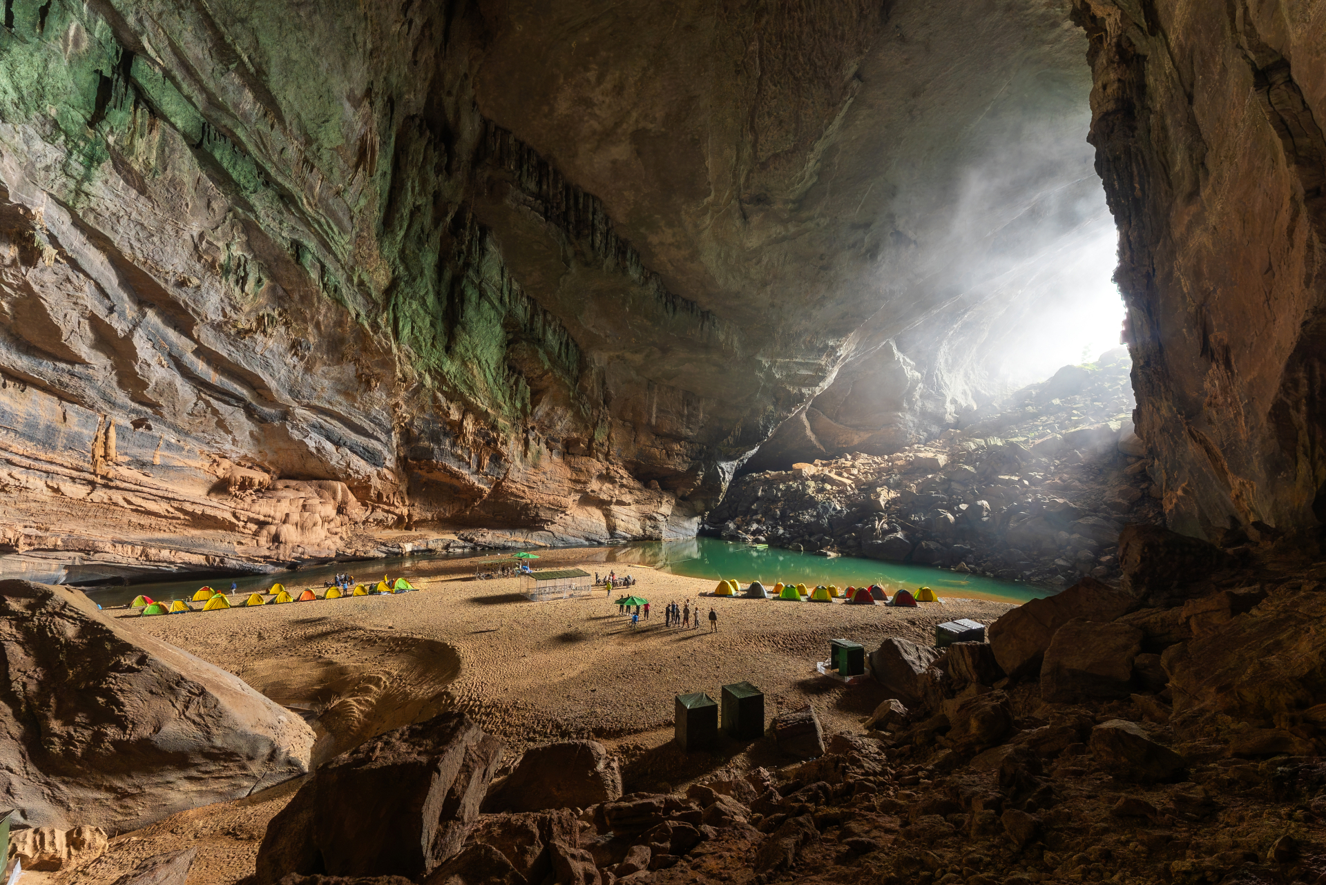 Phóng sự hàng đầu Mỹ gọi 1 hang động Việt Nam là kỳ quan thế kỷ 21- Ảnh 1.