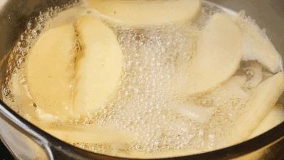 Ăn táo như thế này, hiệu quả sẽ tăng gấp 10 lần, sau nửa tháng, cơ thể sẽ lặng lẽ trải qua hai thay đổi lớn!- Ảnh 2.