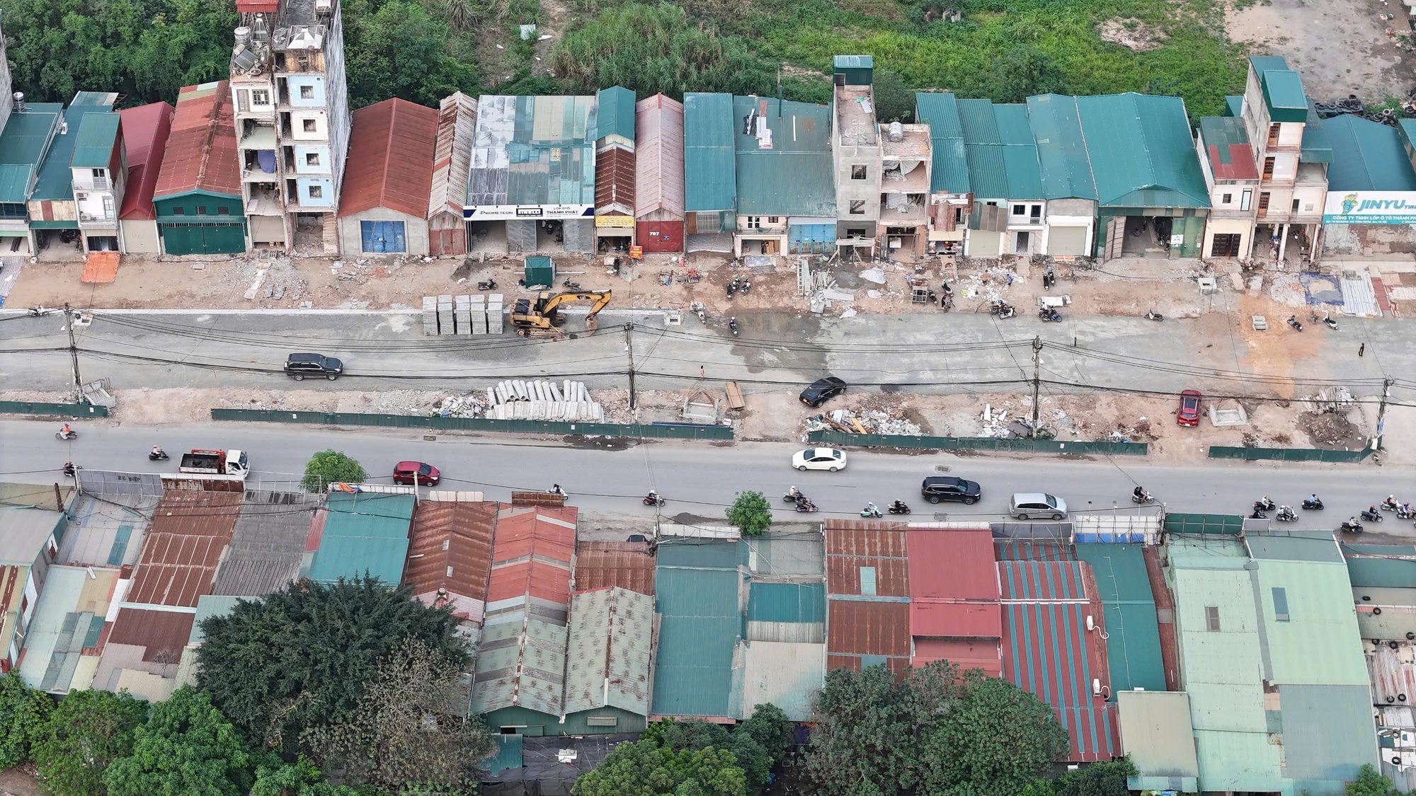 Hiện trạng dự án mở rộng đường Tam Trinh sau gần 1 thập kỷ chưa hoàn thành - Ảnh 3.