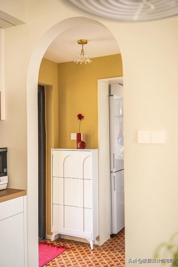 Cô gái 20 tuổi mua căn hộ 50m² đón bố mẹ lên ở cùng: Bỏ phòng khách để làm phòng dưỡng lão, ai xem cũng khen “hiếu thảo và thực tế”- Ảnh 6.