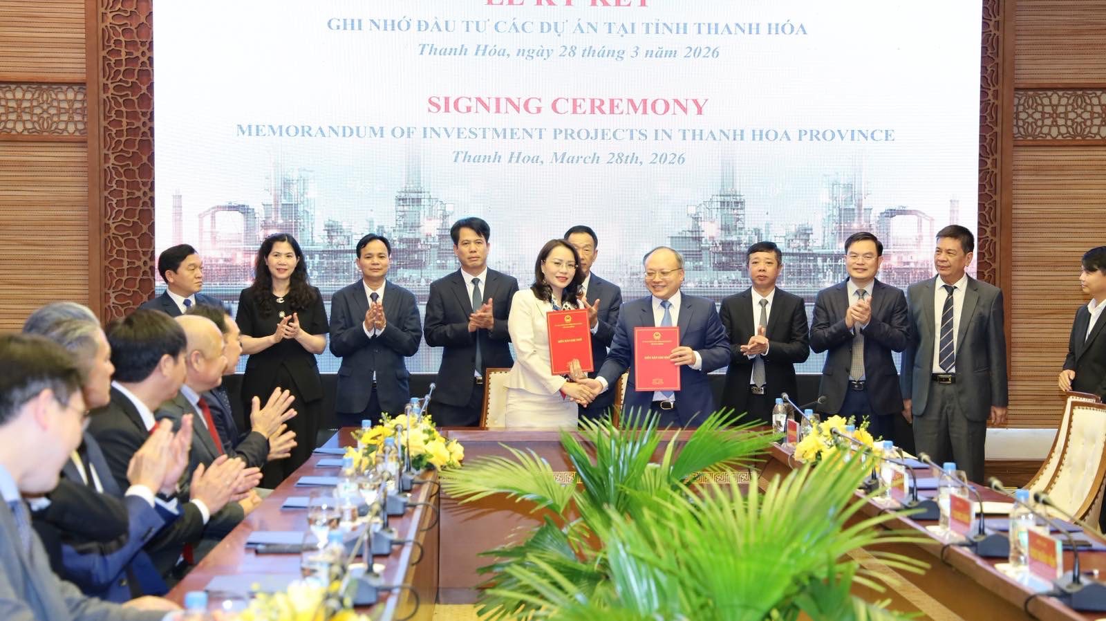 Ông Trịnh Văn Quyết vừa trở lại ghế chủ tịch, FLC Group tính đầu tư 2 dự án 1 tỷ USD tại xứ Thanh- Ảnh 1. Ông Trịnh Văn Quyết vừa trở lại ghế chủ tịch, FLC Group tính đầu tư 2 dự án 1 tỷ USD tại xứ Thanh- Ảnh 1.