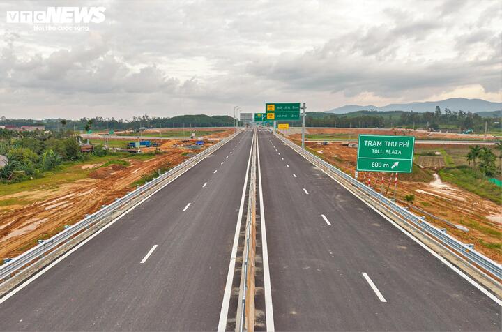 Cận cảnh hơn 200km cao tốc Quảng Ngãi đến Đắk Lắk hoàn thành vẫn 'nằm chờ'- Ảnh 2.