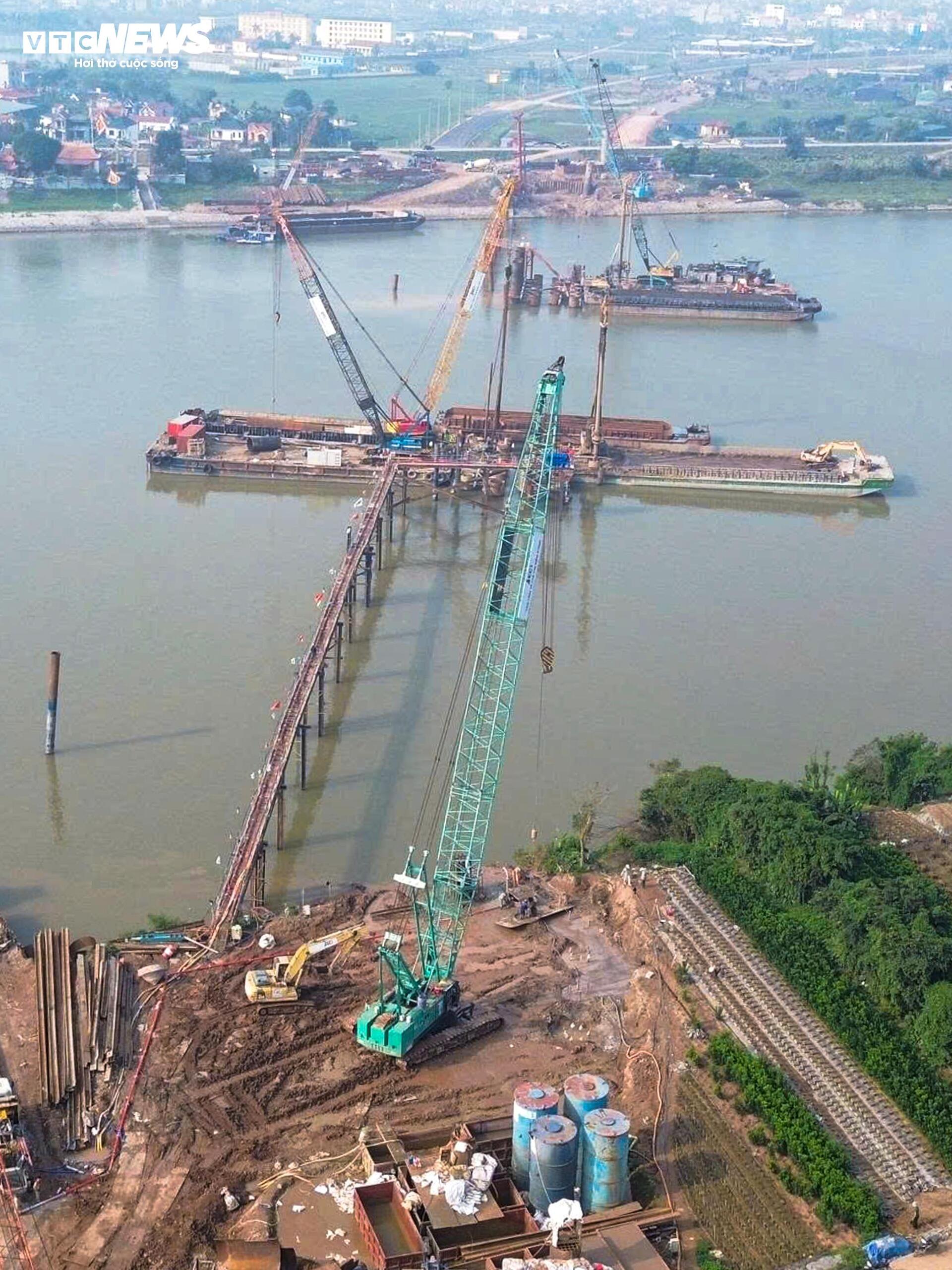 Cầu 4.900 tỷ vượt sông Hồng nối Hà Nội - Hưng Yên đang được thi công ra sao?- Ảnh 4.