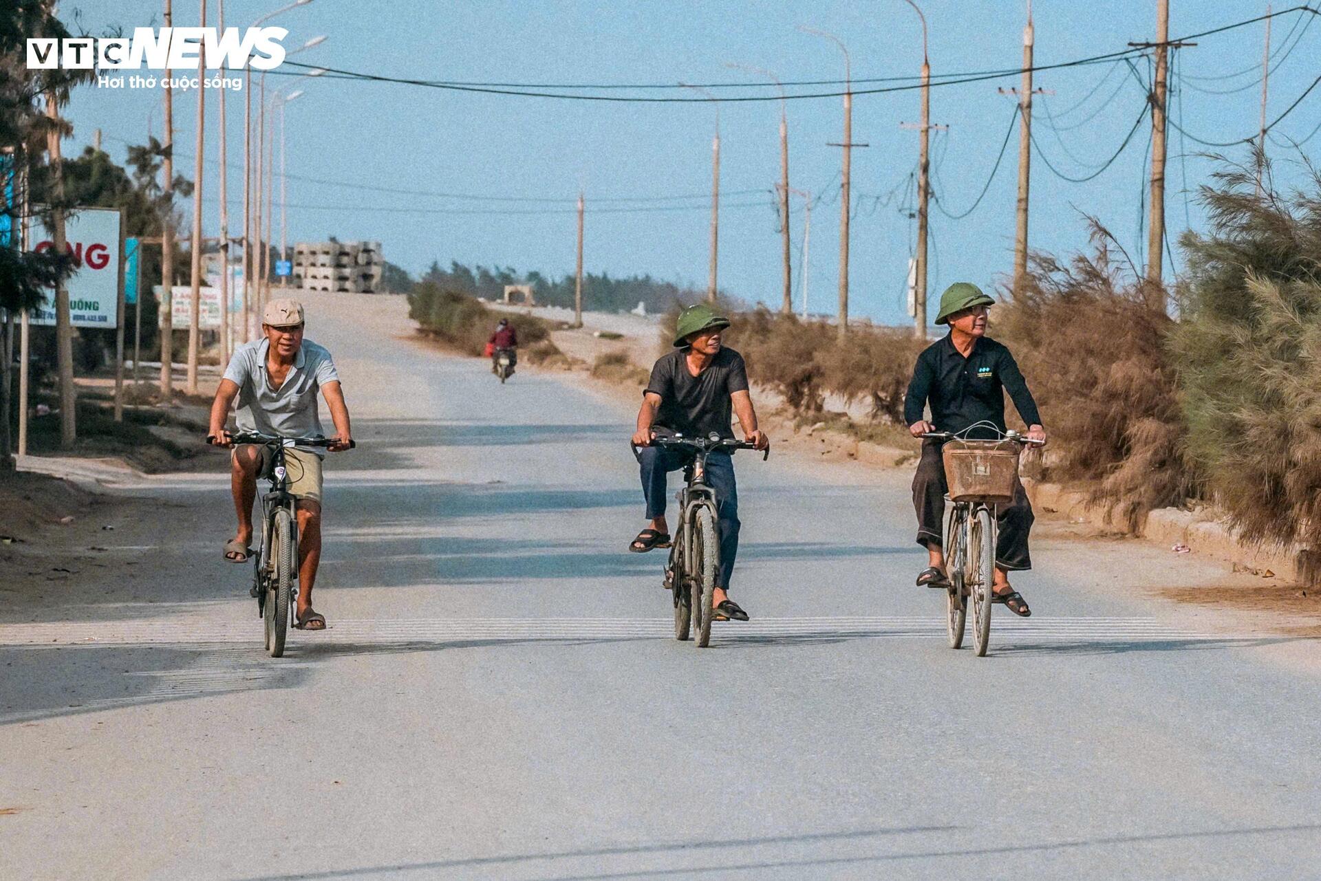 Cận cảnh hai bãi biển đang 'lột xác' thành thiên đường du lịch tại Ninh Bình- Ảnh 8.