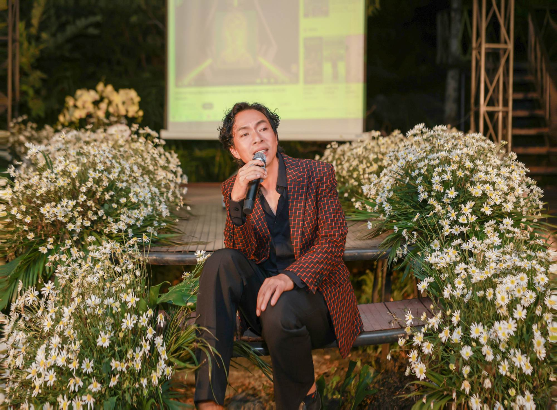 Cuộc sống của "ông hoàng nhạc đỏ" tuổi 60 tại Thạch Thất sau khi ly hôn, để lại nhà cho vợ con- Ảnh 3.