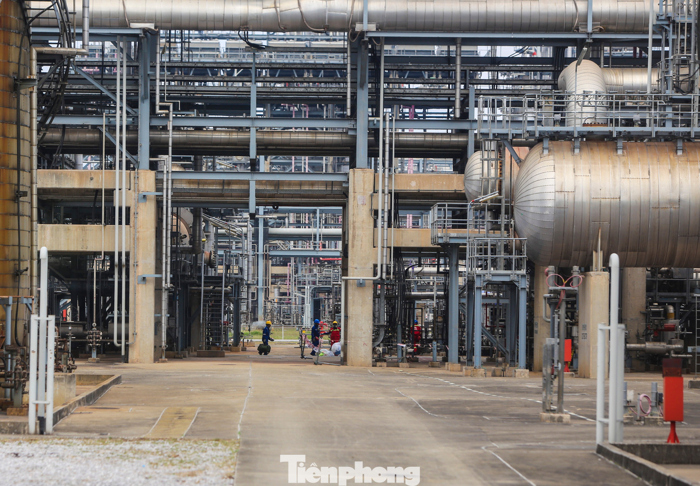 Cận cảnh nhà máy lọc hóa dầu lớn nhất nước- Ảnh 6.