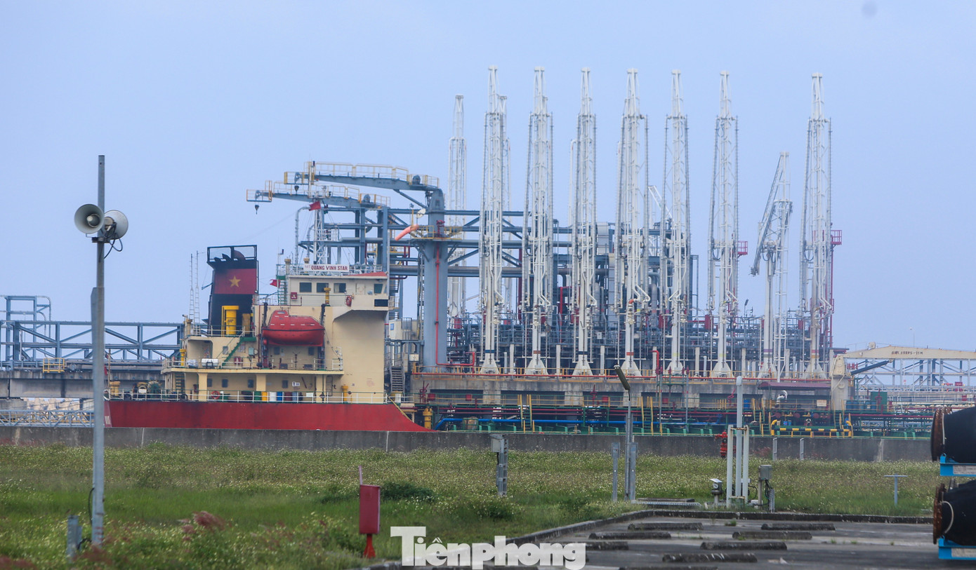 Cận cảnh nhà máy lọc hóa dầu lớn nhất nước- Ảnh 13.