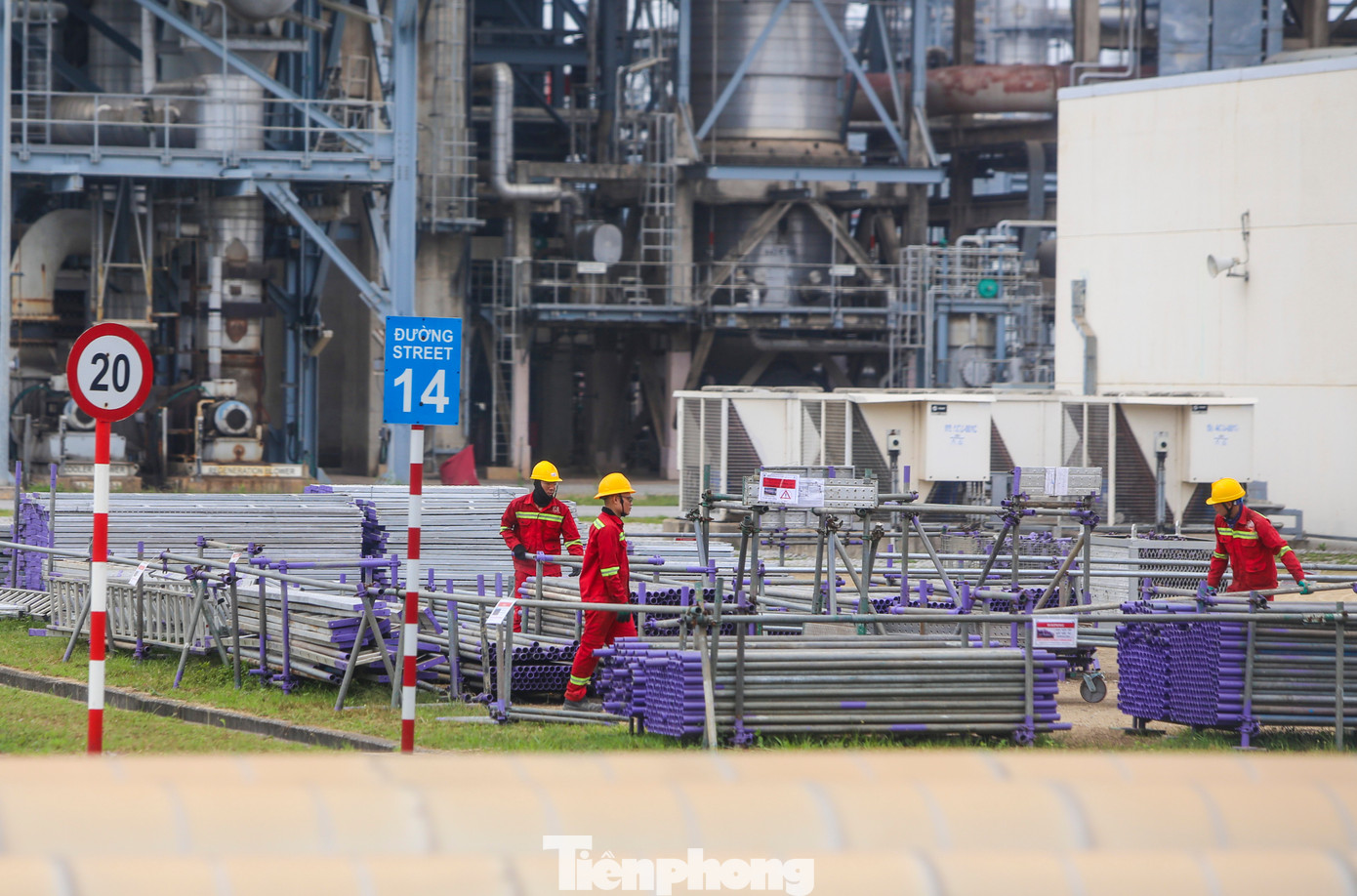 Cận cảnh nhà máy lọc hóa dầu lớn nhất nước- Ảnh 18.