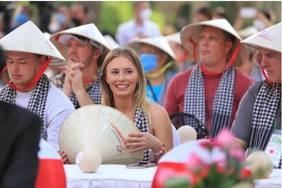 Không phải Bali hay Nhật Bản, Việt Nam "cứu rỗi" khách Tây theo cách chẳng ai ngờ tới- Ảnh 4.