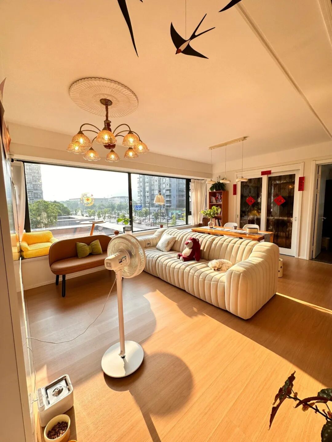 Tôi từng mê “phòng khách rộng” khi mua nhà - đến lúc dọn vào ở mới nhận ra 6 rắc rối không ai nói trước- Ảnh 4.