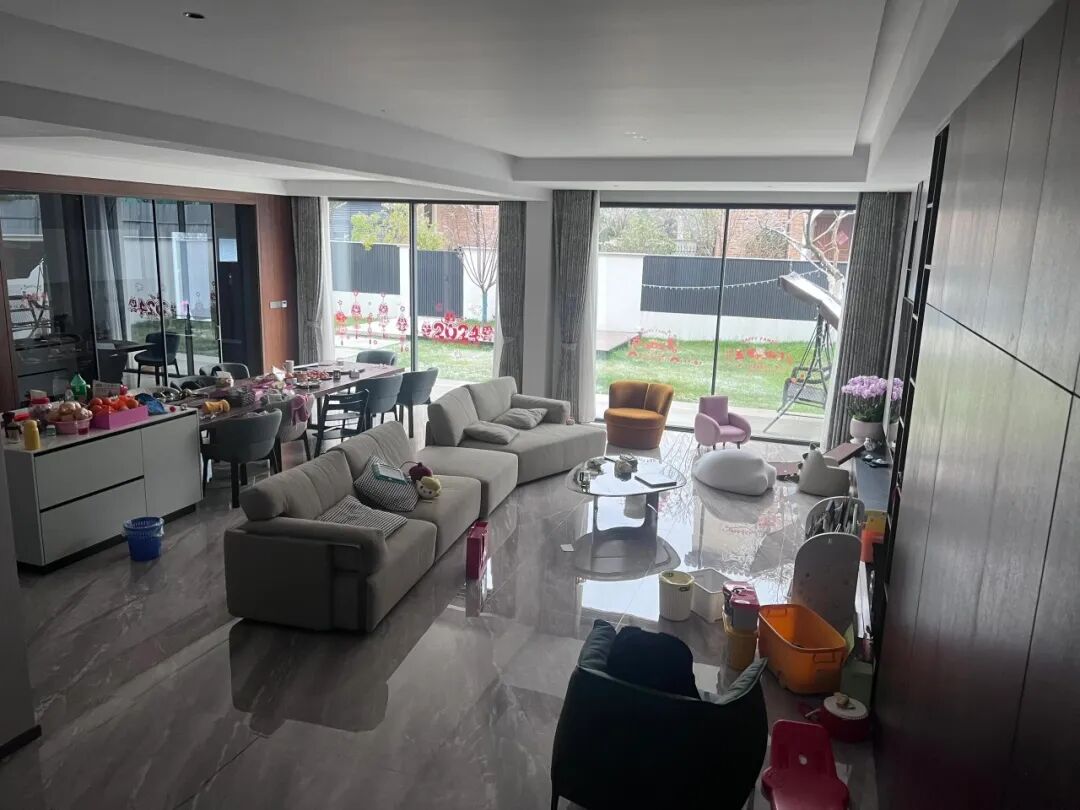 Tôi từng mê “phòng khách rộng” khi mua nhà - đến lúc dọn vào ở mới nhận ra 6 rắc rối không ai nói trước- Ảnh 6.