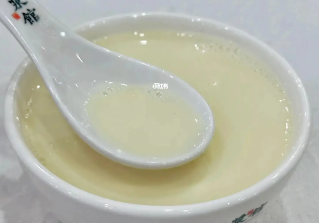 Ghé Ngô Châu ăn sập 6 món ngon thần sầu: Cắn một miếng mà ngỡ như đang ngồi lê la quán xá giữa lòng Chợ Lớn! - Ảnh 2.