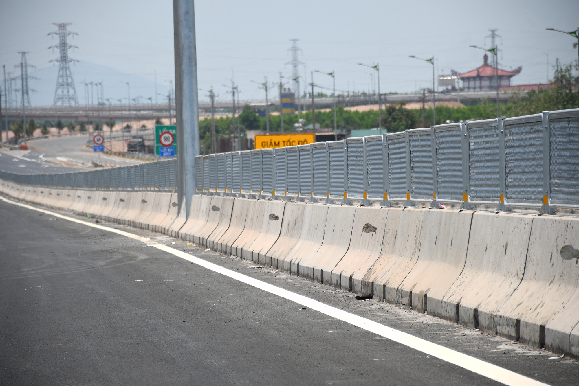 Cao tốc Biên Hòa - Vũng Tàu hoãn khai thác tạm đến tháng 4 , 2026 - Ảnh 14.