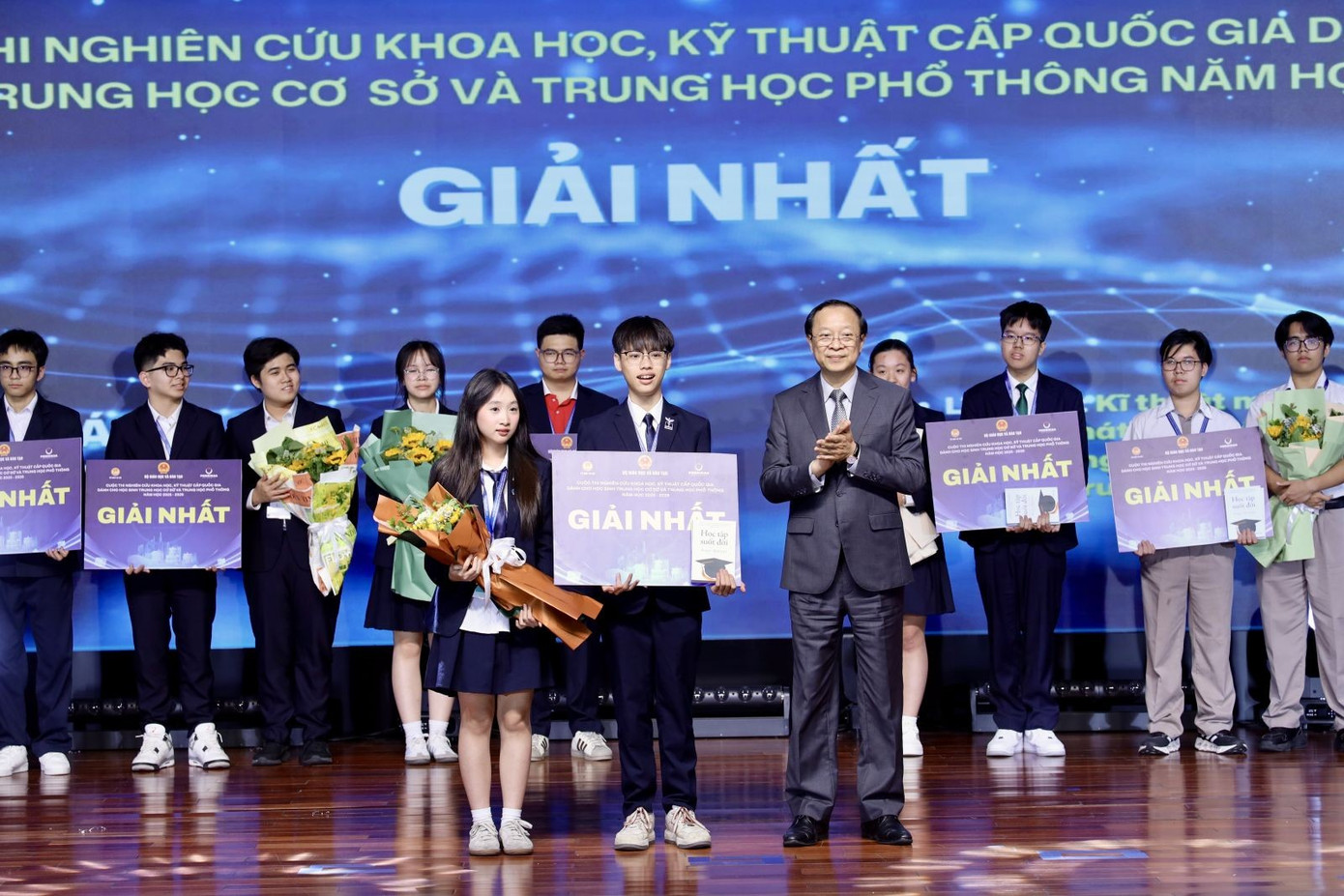 Viện Hóa học khẳng định không liên quan đề tài giải Nhất khoa học kỹ thuật quốc gia nghi 'đạo văn'- Ảnh 1.