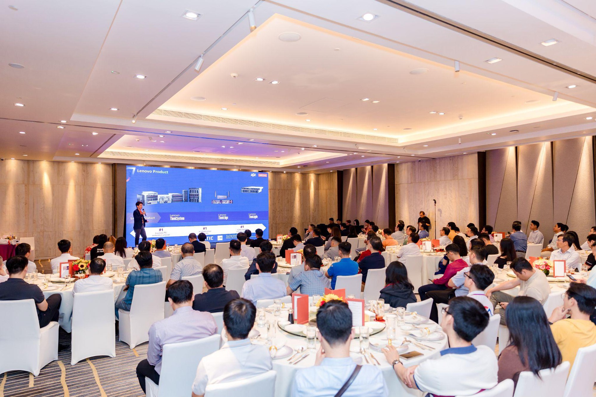 Lenovo và FPT chung tay thúc đẩy ứng dụng AI tại Việt Nam - Ảnh 3.