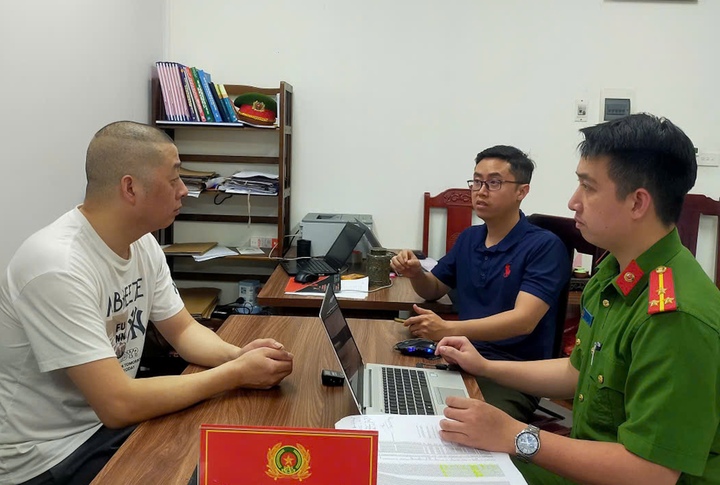 Lật tẩy đường dây lừa đảo xuyên quốc gia núp bóng sàn thương mại điện tử- Ảnh 2.