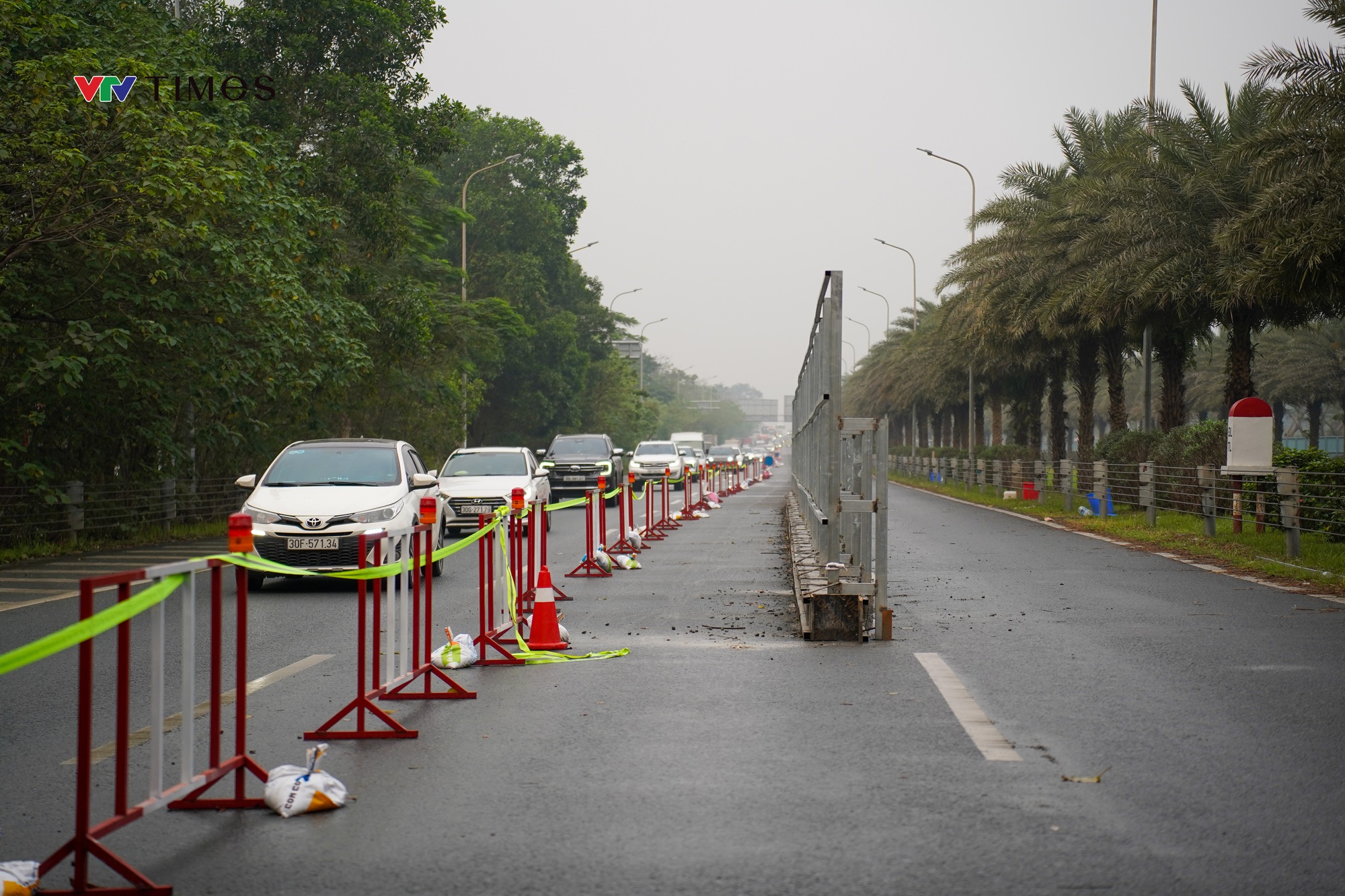 Toàn cảnh dự án Metro số 5 qua Đại lộ Thăng Long đang gấp rút triển khai - Ảnh 15.