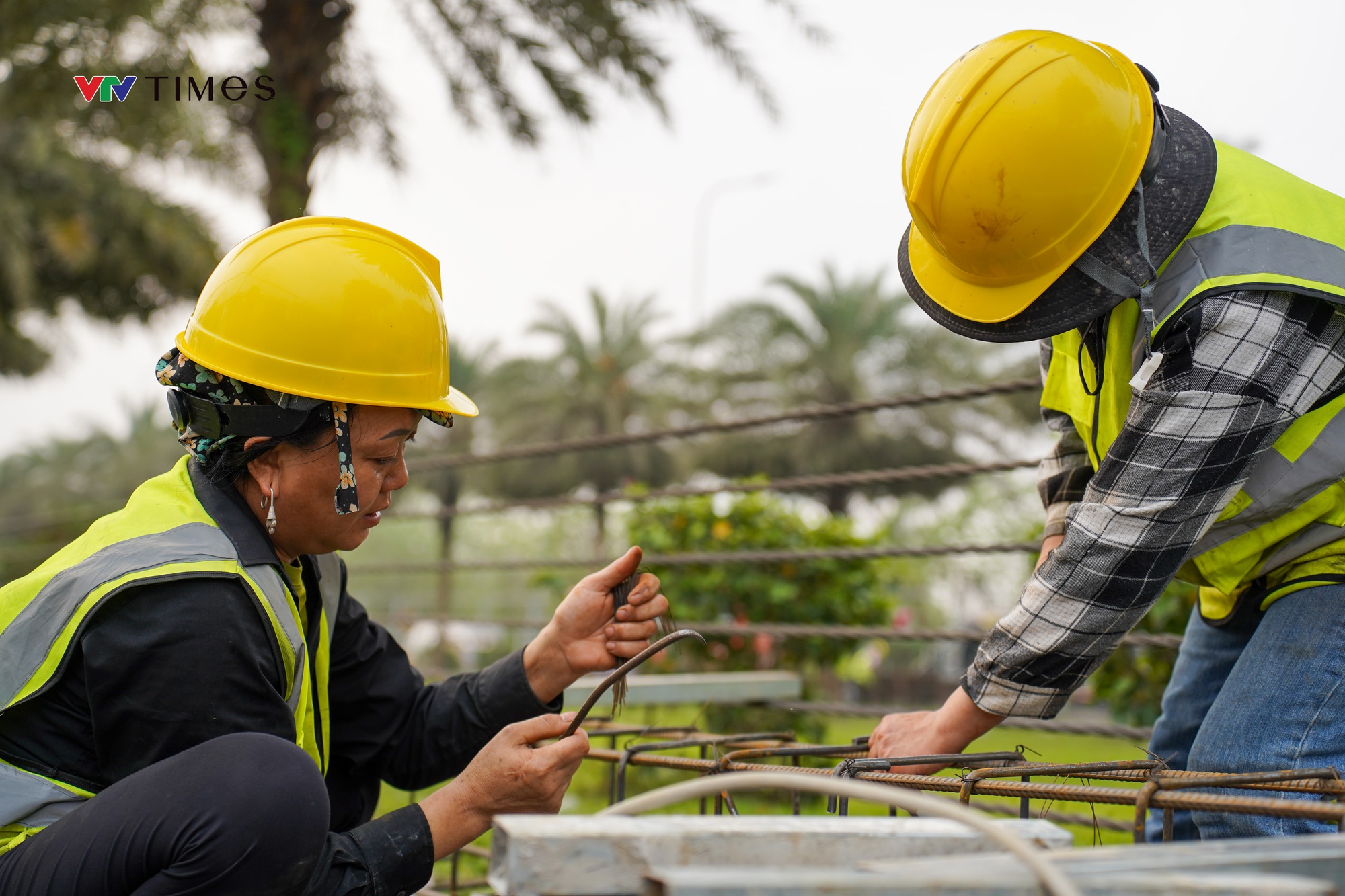 Toàn cảnh dự án Metro số 5 qua Đại lộ Thăng Long đang gấp rút triển khai - Ảnh 9.