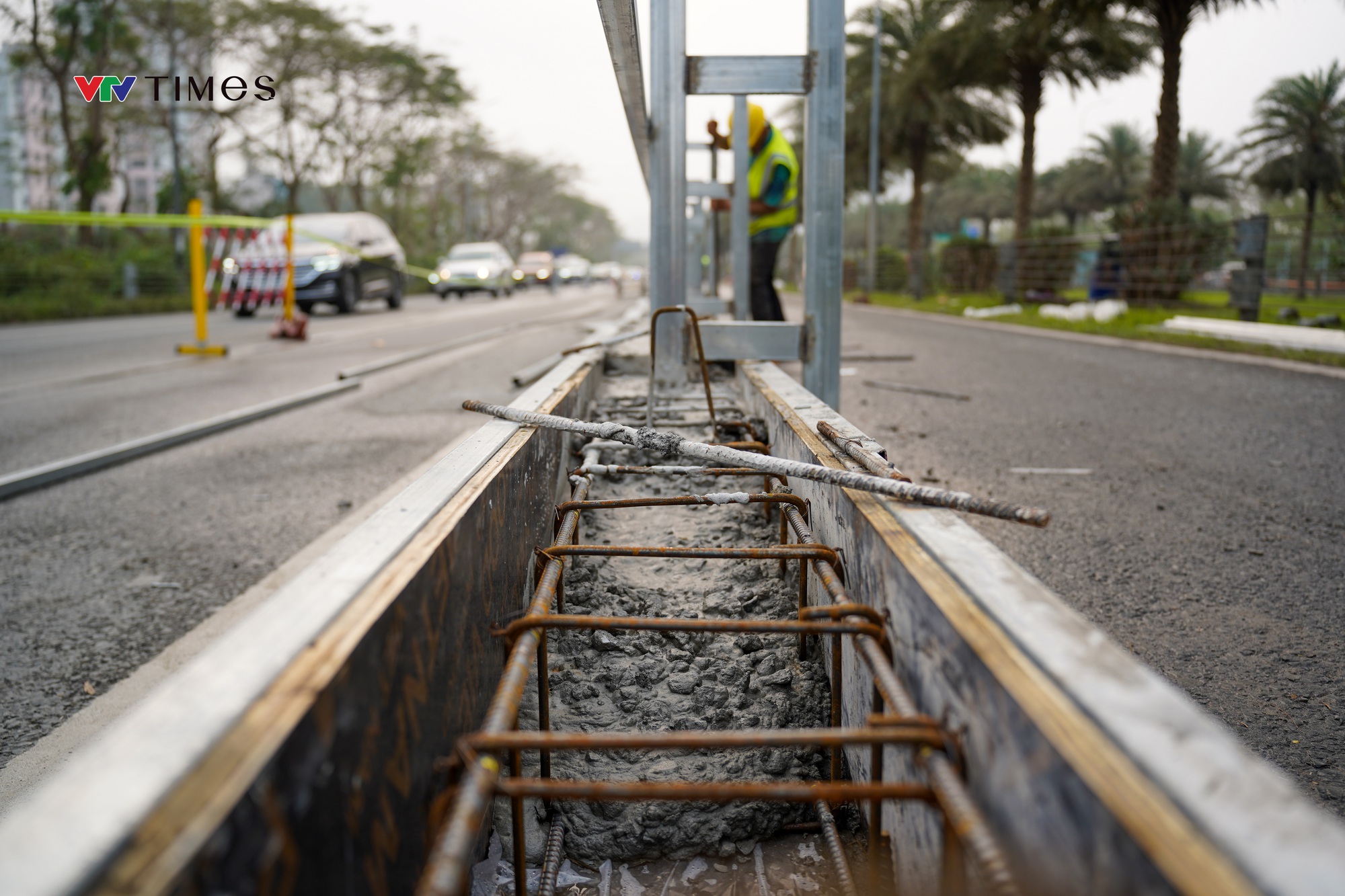 Toàn cảnh dự án Metro số 5 qua Đại lộ Thăng Long đang gấp rút triển khai - Ảnh 10.