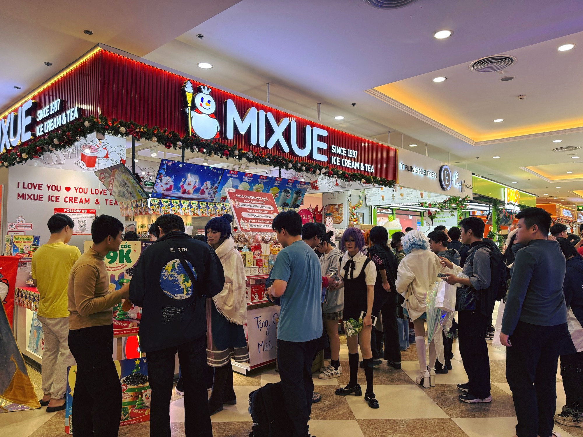 Mixue điều chỉnh cấu trúc cửa hàng tại Việt Nam, hiệu suất tăng lên 1,7 lần - Ảnh 1.