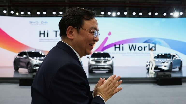 Giá dầu đắt đỏ khiến thế giới chao đảo, nhưng lại mở cánh cửa cho một hãng xe điện Trung Quốc xuất khẩu kỷ lục 1,5 triệu xe - Ảnh 4.