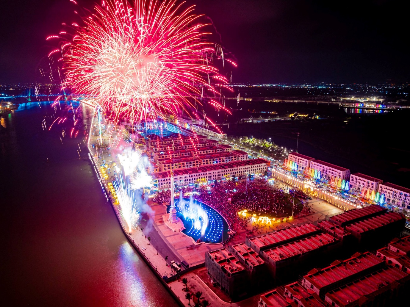 Vinhomes là doanh nghiệp bất động sản uy tín nhất Việt Nam lần thứ 8 - Ảnh 3.