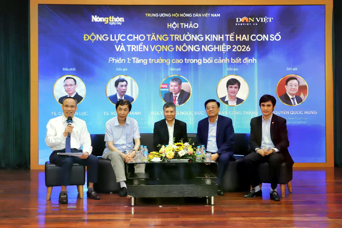 Đang có hàng chục tỷ USD nhàn rỗi trong dân- Ảnh 3.