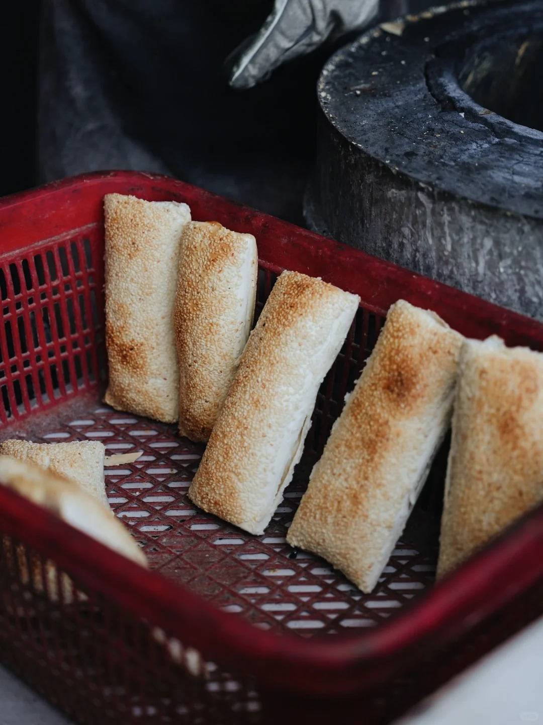 Quên những quán mạng hào nhoáng đi, đây mới là 6 món ăn sáng "thần thánh" mà người bản địa Đường Sơn giấu nhẹm: Ăn một miếng, ấm cả cõi lòng!- Ảnh 4.