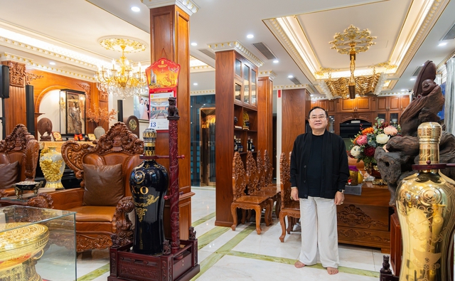 Nam NSND mang hàm Đại tá, cưới vợ đẹp kém 13 tuổi: U60 sống bình yên trong biệt thự bề thế ở Hà Nội- Ảnh 9.