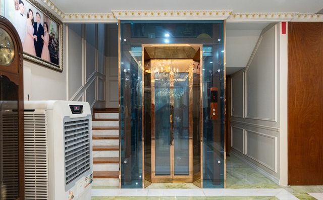 Nam NSND mang hàm Đại tá, cưới vợ đẹp kém 13 tuổi: U60 sống bình yên trong biệt thự bề thế ở Hà Nội- Ảnh 10.