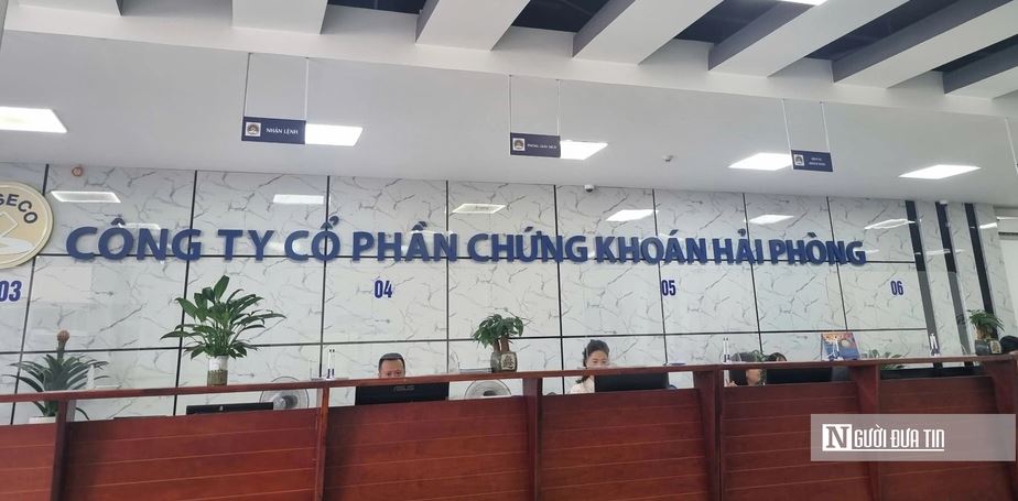 Cán bộ Eximbank được đề cử vào HĐQT một công ty chứng khoán - Ảnh 1.