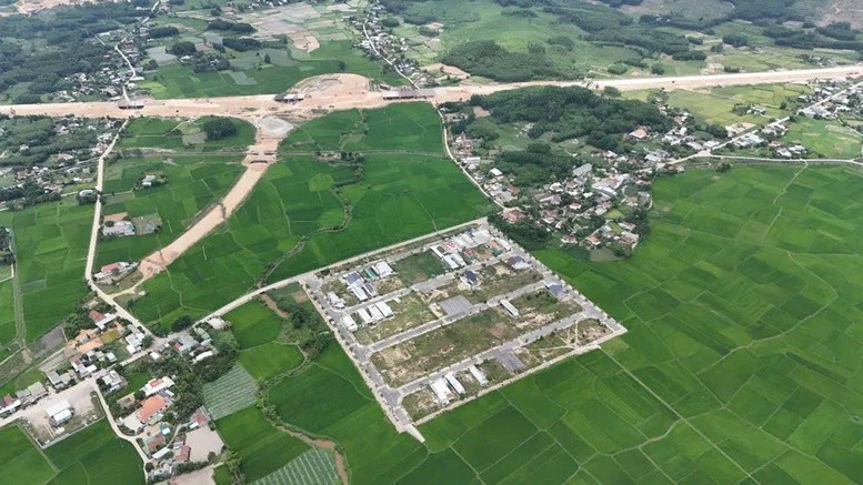 Kiến nghị 'nắn' đường sắt tốc độ cao Bắc - Nam qua Quảng Ngãi- Ảnh 1.