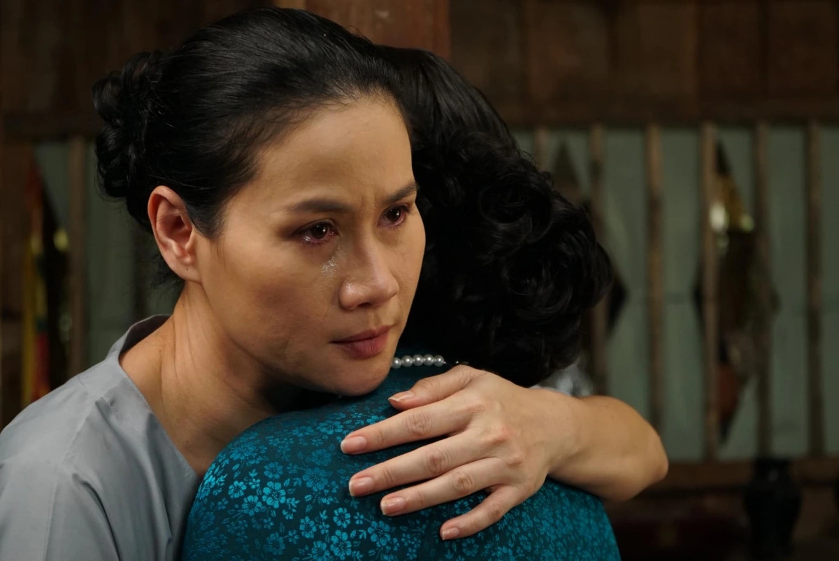 Nữ diễn viên phim 700 tỷ đồng là cựu người mẫu nổi tiếng, làm mẹ đơn thân nuôi 2 con, U50 khẳng định “không chờ tình yêu đến” - Ảnh 4.