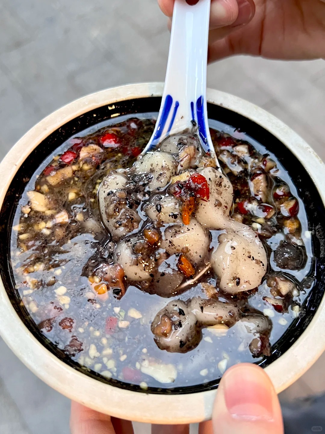 Thổ địa Trùng Khánh chỉ điểm: 8 món vỉa hè "ngon chấn động" giấu trong hẻm sâu, chưa ăn coi như phí tiền mua vé- Ảnh 17.