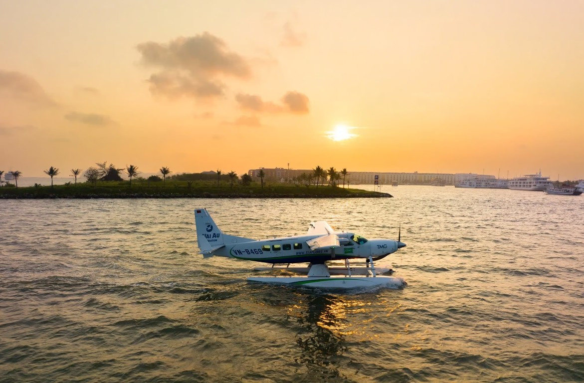 Dừng vĩnh viễn dịch vụ bay thủy phi cơ ngắm vịnh Hạ Long- Ảnh 1.