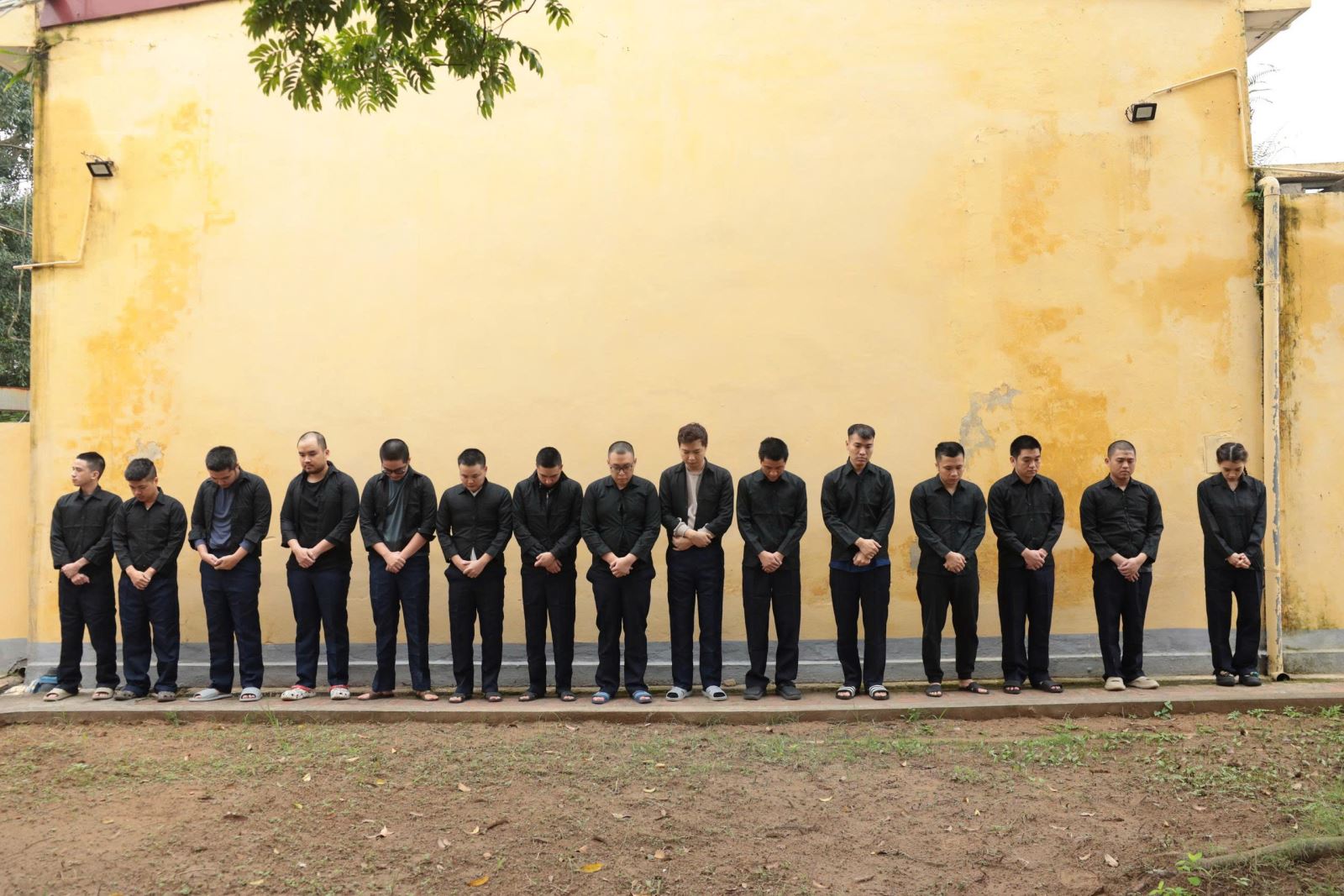 Chân dung 2 “ông trùm” cầm đầu đường dây Xôi Lạc TV với quy mô số tiền gần 1000 tỷ đồng- Ảnh 5.