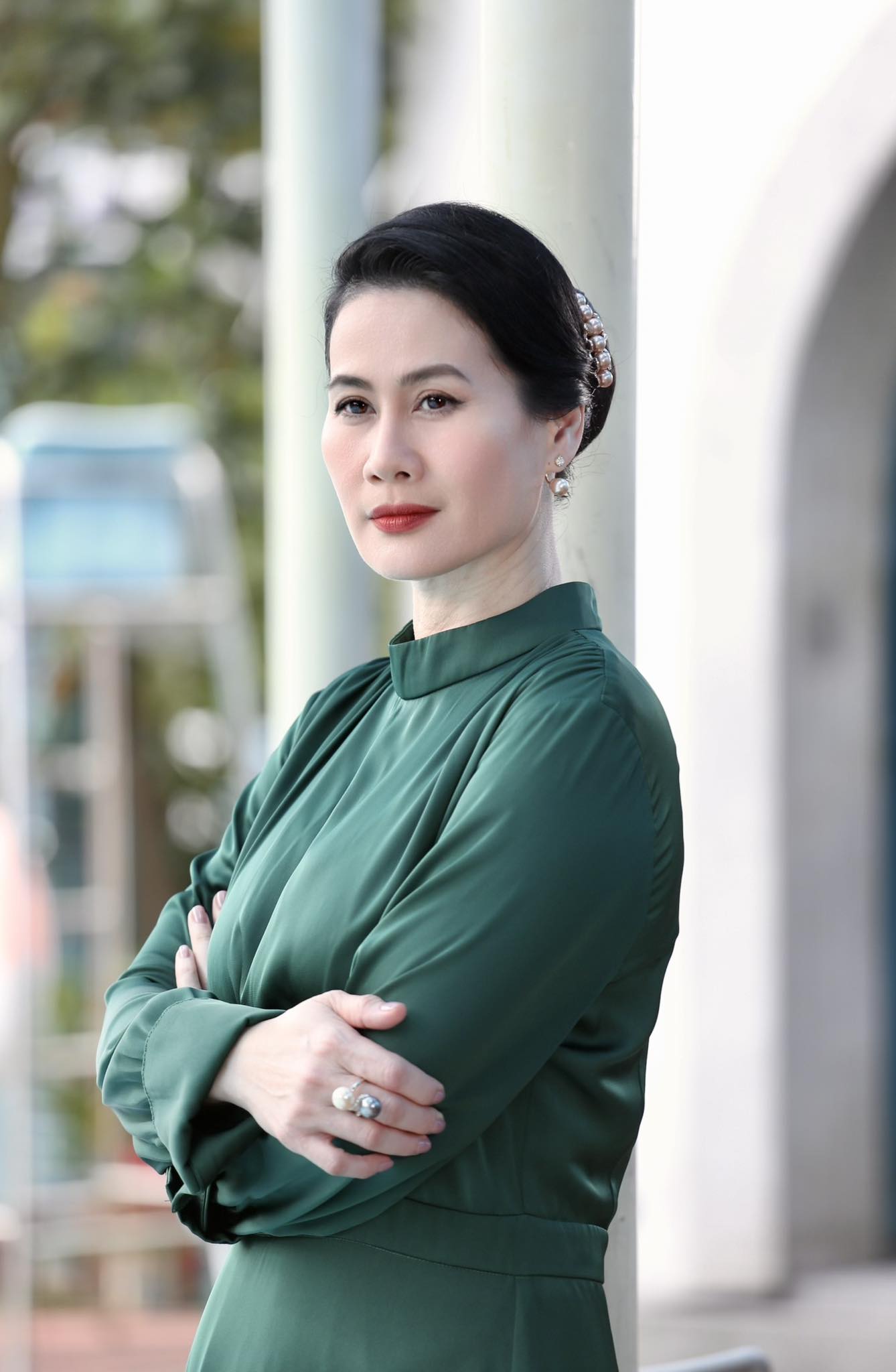 Nữ diễn viên phim 700 tỷ đồng là cựu người mẫu nổi tiếng, làm mẹ đơn thân nuôi 2 con, U50 khẳng định “không chờ tình yêu đến” - Ảnh 9.