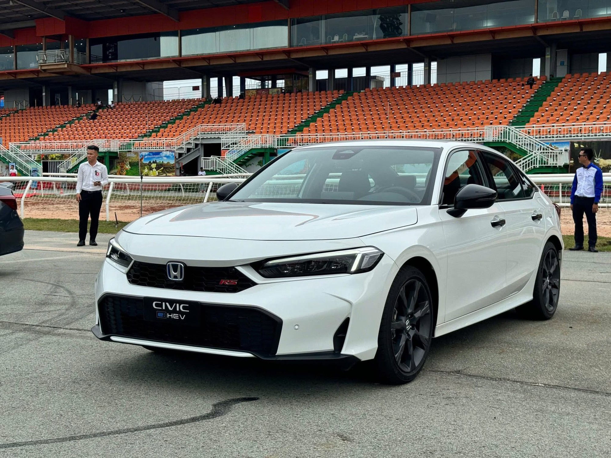 Cuộc đua thị phần tháng 3: Omoda đối đầu Mitsubishi, Honda bằng mức ưu đãi gần trăm triệu- Ảnh 6.