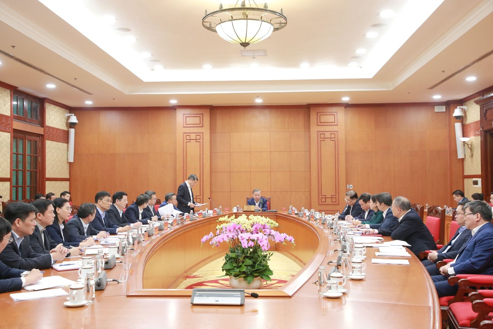 Tổng Bí thư Tô Lâm: Nâng cao chất lượng cán bộ cơ sở trong giai đoạn mới là yêu cầu cấp thiết - Ảnh 1.