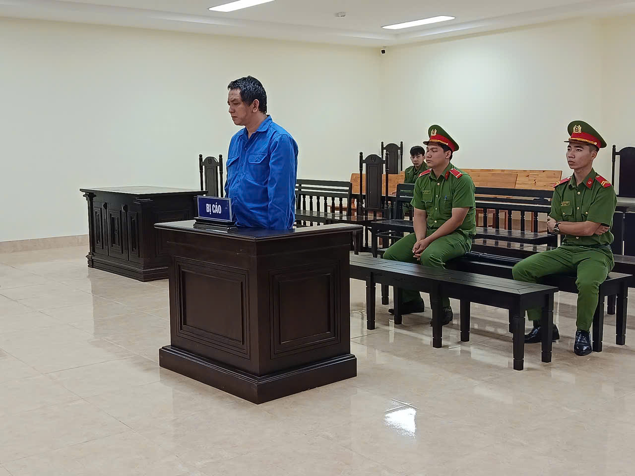 Công an cảnh báo nóng liên quan đến sổ đỏ - Ảnh 3.