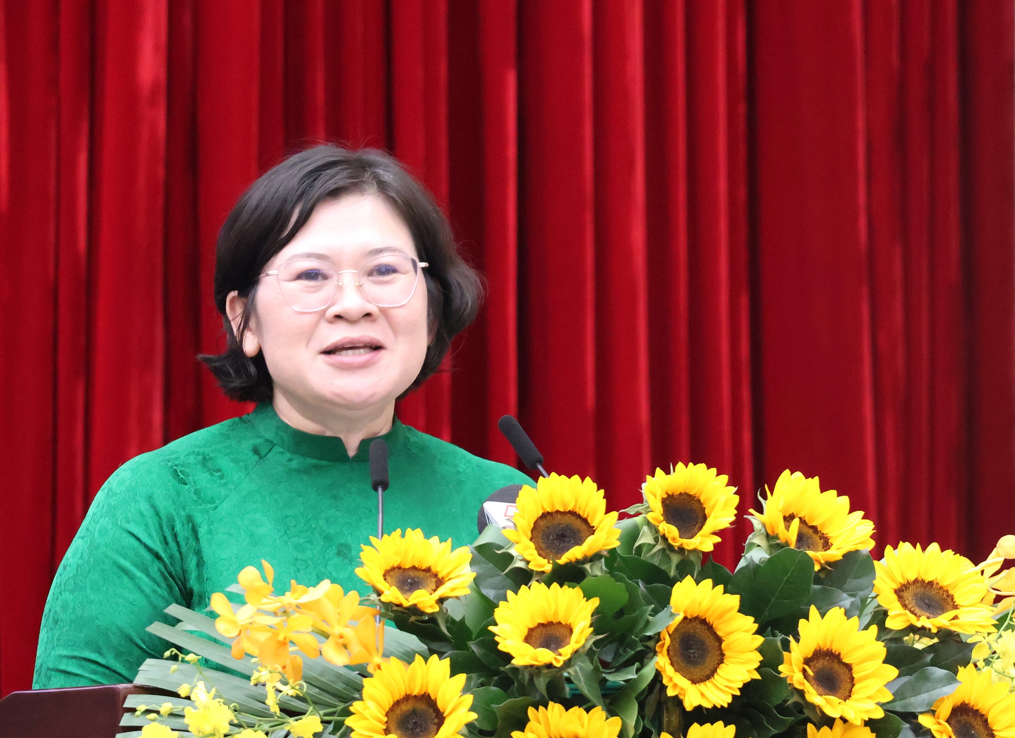 Lãnh đạo Thành ủy TPHCM thông tin tiến độ Nhà hát Giao hưởng và trung tâm biểu diễn Thủ Thiêm - Ảnh 2.