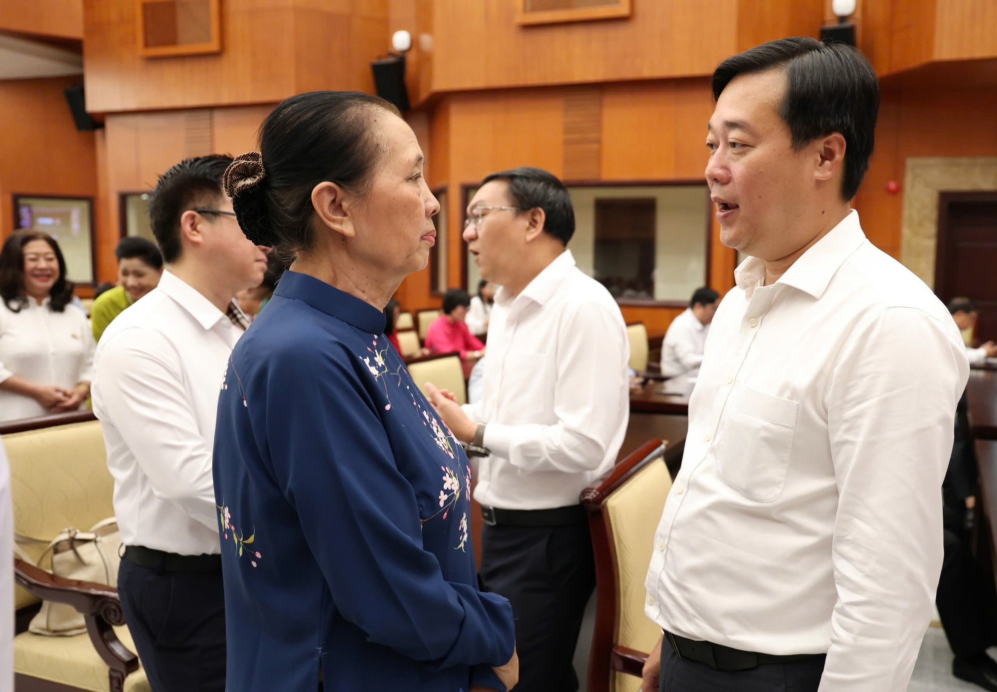 Lãnh đạo Thành ủy TPHCM thông tin tiến độ Nhà hát Giao hưởng và trung tâm biểu diễn Thủ Thiêm - Ảnh 6.