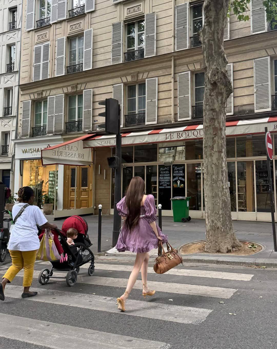 Mỹ nữ khiến "hung thần" Getty Images chỉ còn là cái tên: Ngũ quan hoàn hảo như sách mẫu, style sang chảnh xịn ngất ngây- Ảnh 24.